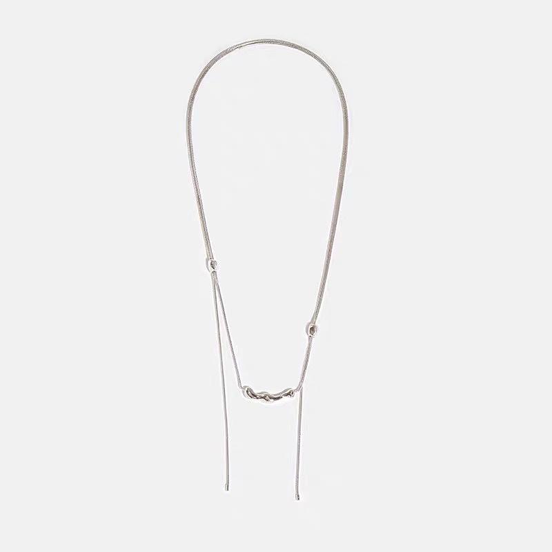 

Золотая расплавленная свитерная цепочка: Минималистичное длинное ожерелье с кулиской - элегантный подарок на день рождения серебряный