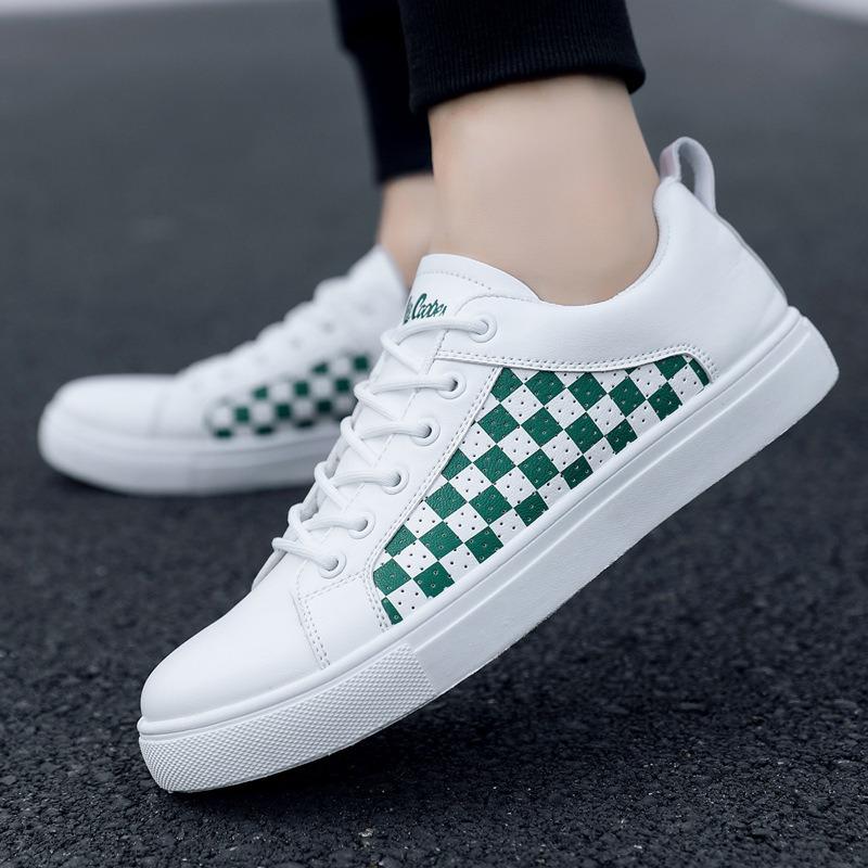 2025 New Grid Men Leather Board Shoes Summer Lightweight Breathable Flats Casual Shoes Fashion White Hot Sale Man Sneakers Tenis