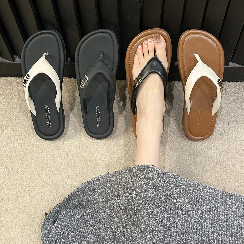 Versatile Clip New Fairy Shoes Slippers Female Summer Wear Fashion Design Lazy Flip-flops Niche Toe Fashion 2025