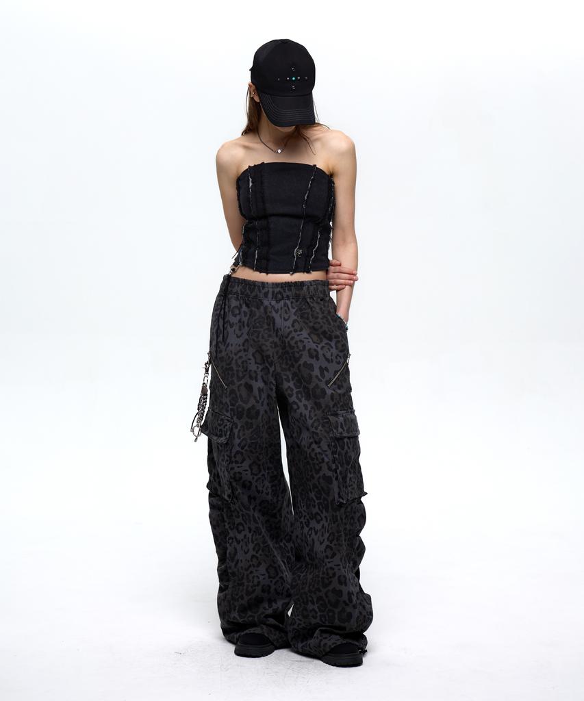 Aleseueseussi Wrinkle Mixed Leopard Cargo Pants - Navy