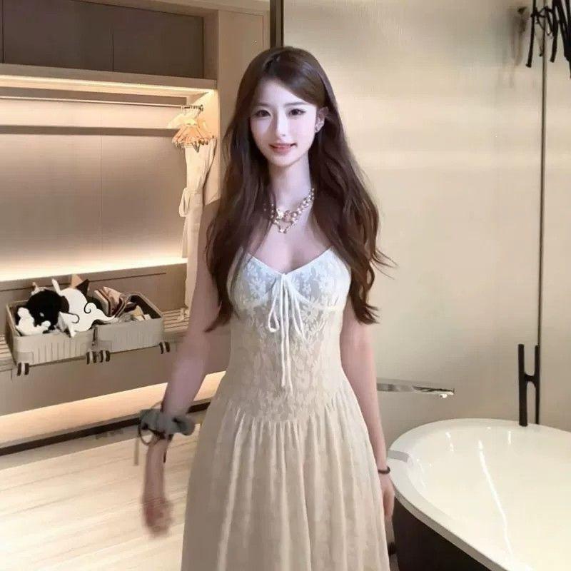 French Coffee Break V-neck Floral Suspender Dress Female Summer Fugitive Princess Sweet Temperament Waist Dress