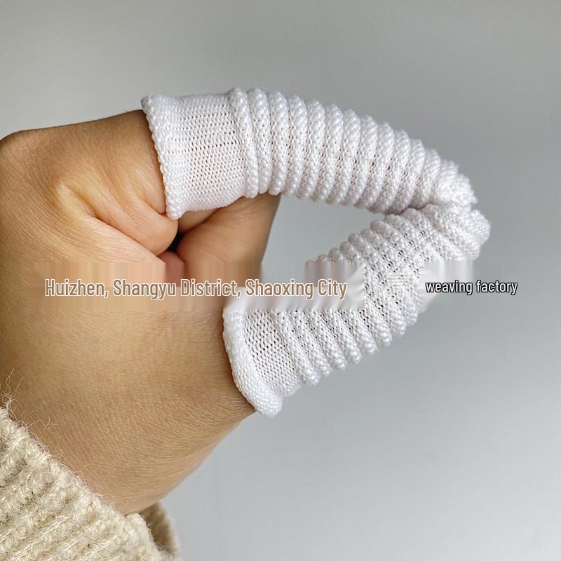 Pet Finger Toothbrush Sleeves - Comfortable and Durable for Dog and Cat Teeth Cleaning