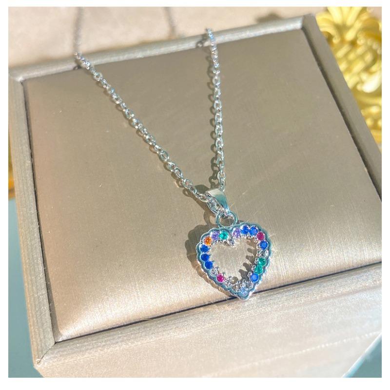 Women Colorful Full Zircon Heart Shaped Titanium Steel Clavicle Necklace