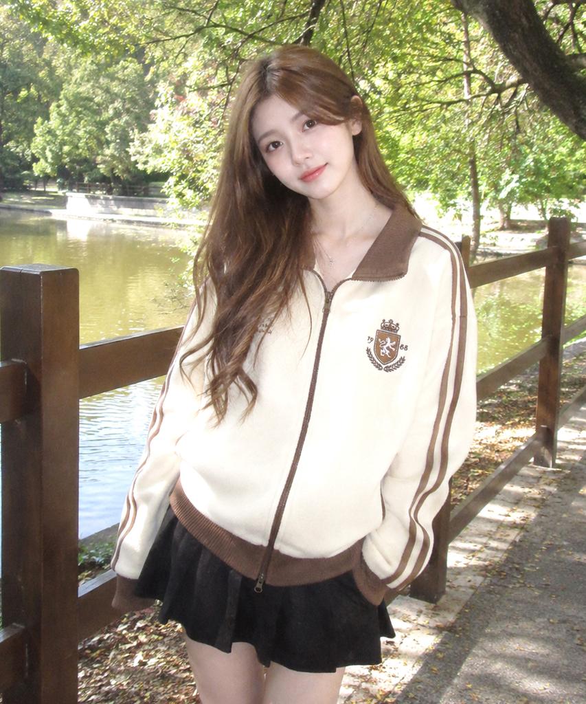 MOZMOZ Fleece Emblem Track Top Cream