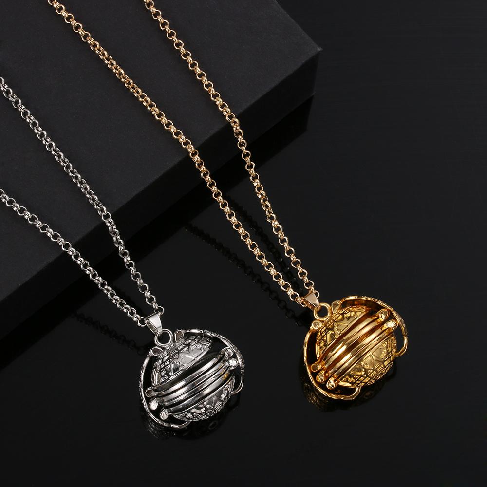 Family Photo Jewelry Magic 4 Photo Pendant Memory Floating Locket Necklace Long Chain Angel Wings