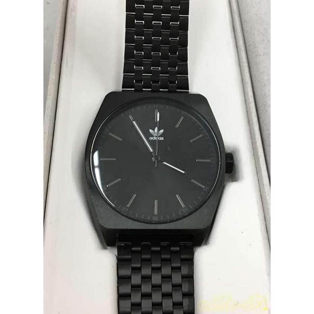 Used ADIDAS Z02-001 Quartz Analog Watch