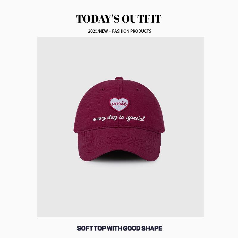 New Soft Top Love Embroidery Face Showing Small Baseball Hat for Women In Spring and Summer Korean Version Versatile Sun Protection Baseball Cap