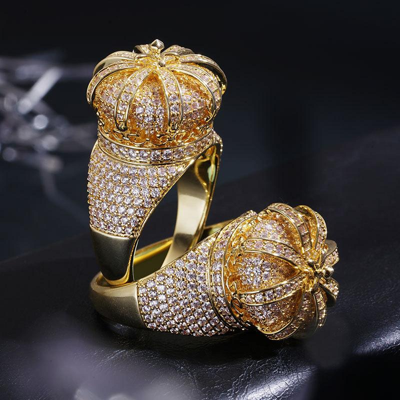 Hot Selling Crown Ring in Europe and America, Men's Electroplated 18k Gold with Zircon Inlay, High-end Hip-hop Ring