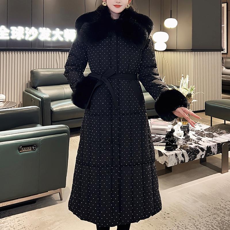 Móda nadměrné velikosti L-4XL Dámské zimní kabáty s páskem Velký límec z umělé kožešiny Dlouhé parky s kapucí Volné Silné Dámské bundy