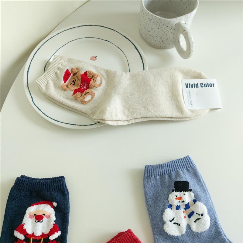 Korean Vivid Color Women's Mid-Calf Cotton Socks, Spring/Autumn/Winter, Christmas Style V-W-018