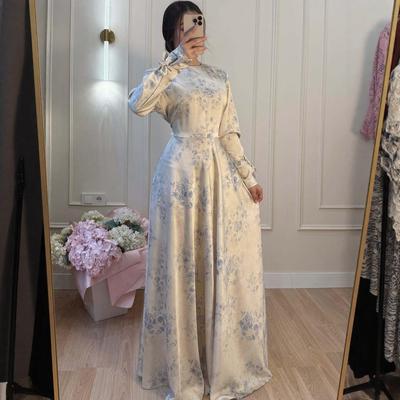 2026 French Elegant Long-Sleeved Waist-Cinching Socialite Dress