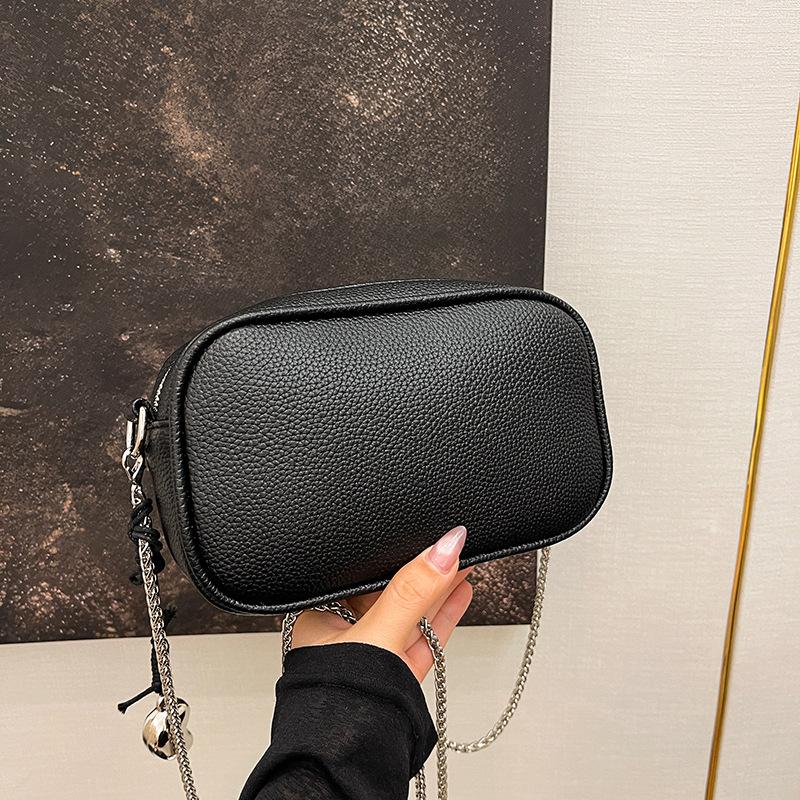

Simple casual small bag women s new versatile commuter shoulder bag fashion chain messenger bag чёрный
