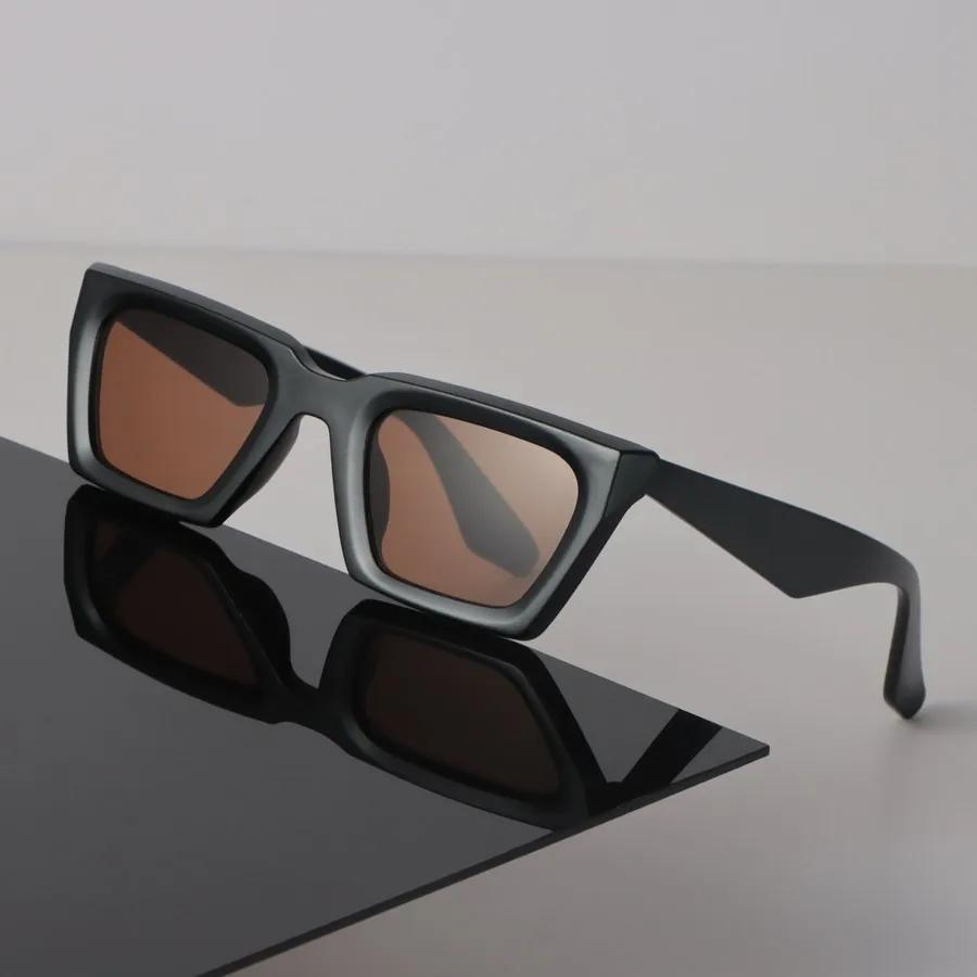 Fashion Sunglasses Women Men Cat Eye Mirror Lens Brand Designer Black Sun Glasses Trendy Eyewear Unisex Square Classic