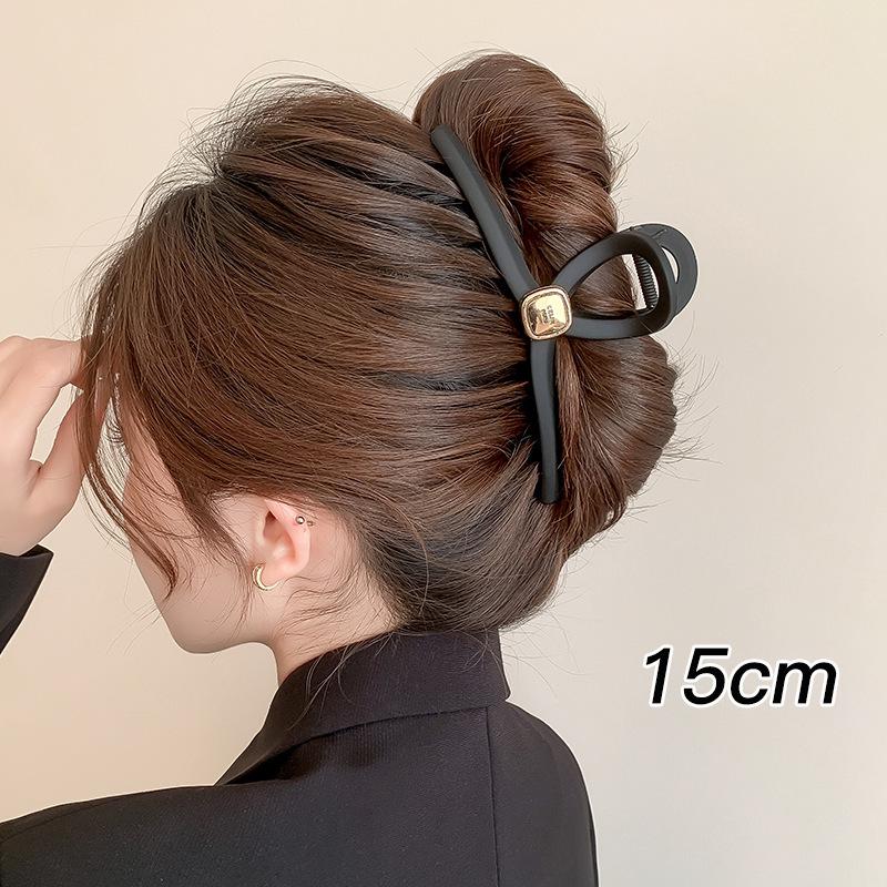 Elegant Large Hair Claw Clip for Thick Hair - High-End Korean Updo Shark Clip