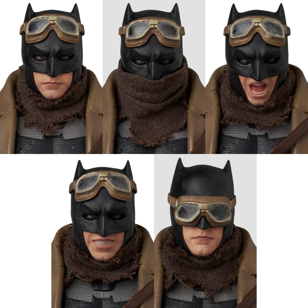 Batman Mafex Knightmare Batman