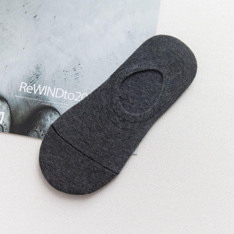 Men Spring and Summer New Classic Pure Color Cotton Boat Socks