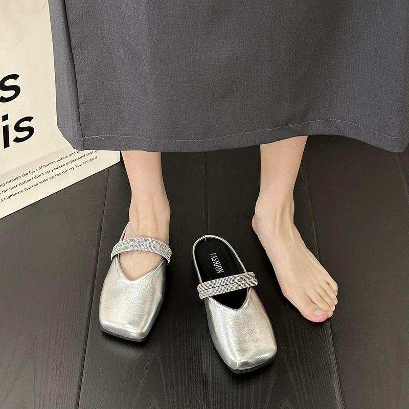 Women Baotou Half Slippers French Square Head Flat-bottomed Slipper Lightweight PU Leather Casual Slippers Women's Muller Slides
