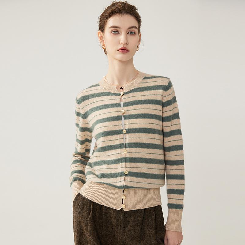 Women's Elegant Slim Fit Striped Cashmere Crew Neck Cardigan - 2026 Winter New Style, Chic Single-Breasted Top.