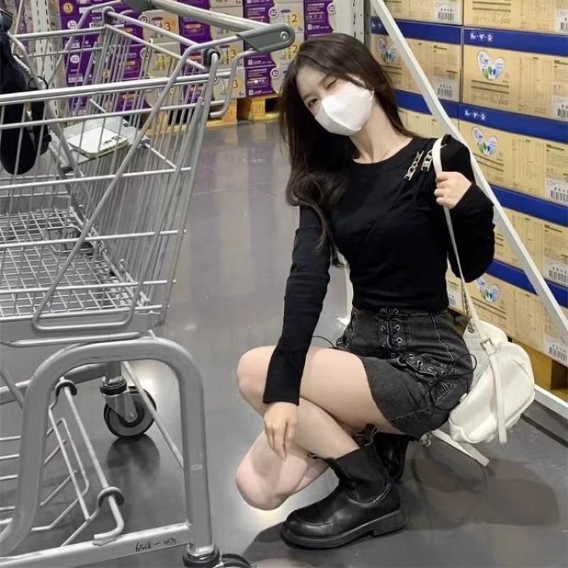 Solid T-shirts Women Long Sleeve Tops Black White Round Neck Girls Tees Fashion Lady T-shirts