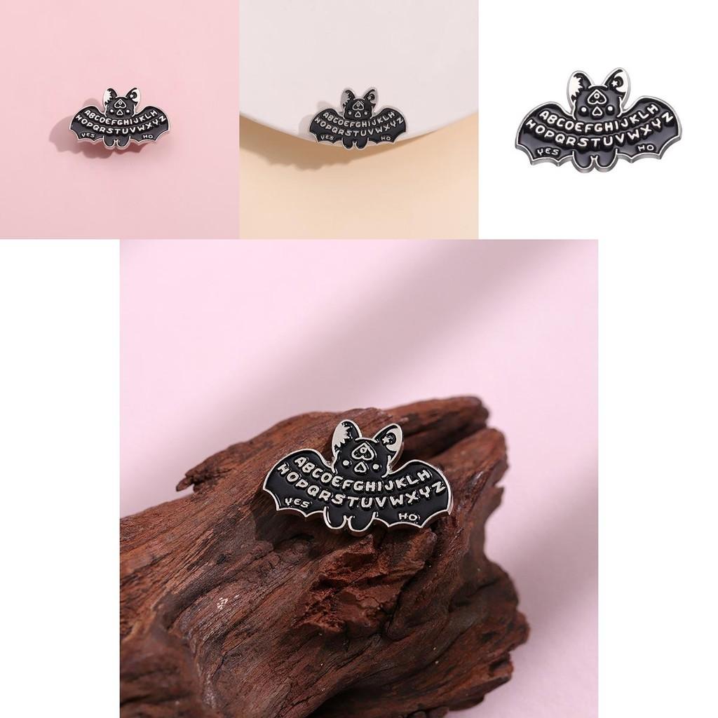 Bat Trendy Gothic Brooch Lovely Animal Inspired Metal Pin For Fashionable Cloak Accessories