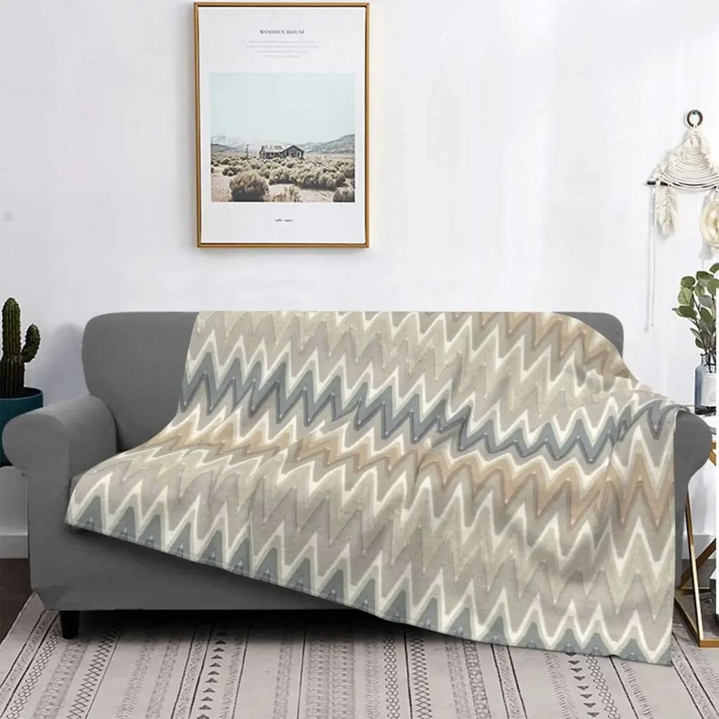 Coperte Plaid in Flanella Stile Boho Chic Moderno con Fantasia a Zigzag Traspiranti Morbide Autunnali Geometriche Multicolore per Divano Letti Bambini Adulti