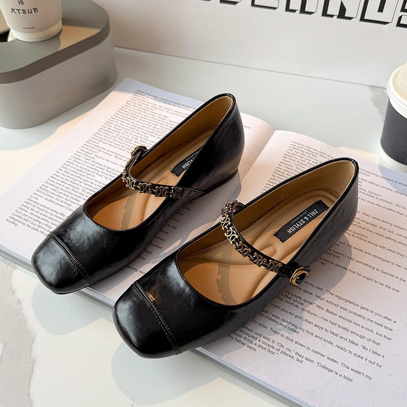 

Модная пряжка внутренний подъем ретро слово ремень маленькие туфли женская обувь откормленная и расширенная большого размера женская обувь 35 чёрный