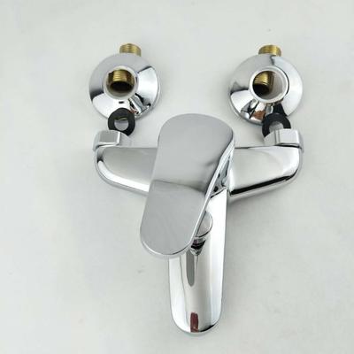 Badkamer en toilet – Bad- en douchekranen