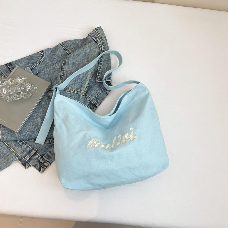 

2025 new Korean ins style Gaoyan bag shoulder bag simple student large-capacity leisure commuter tote bag світло-синій колір