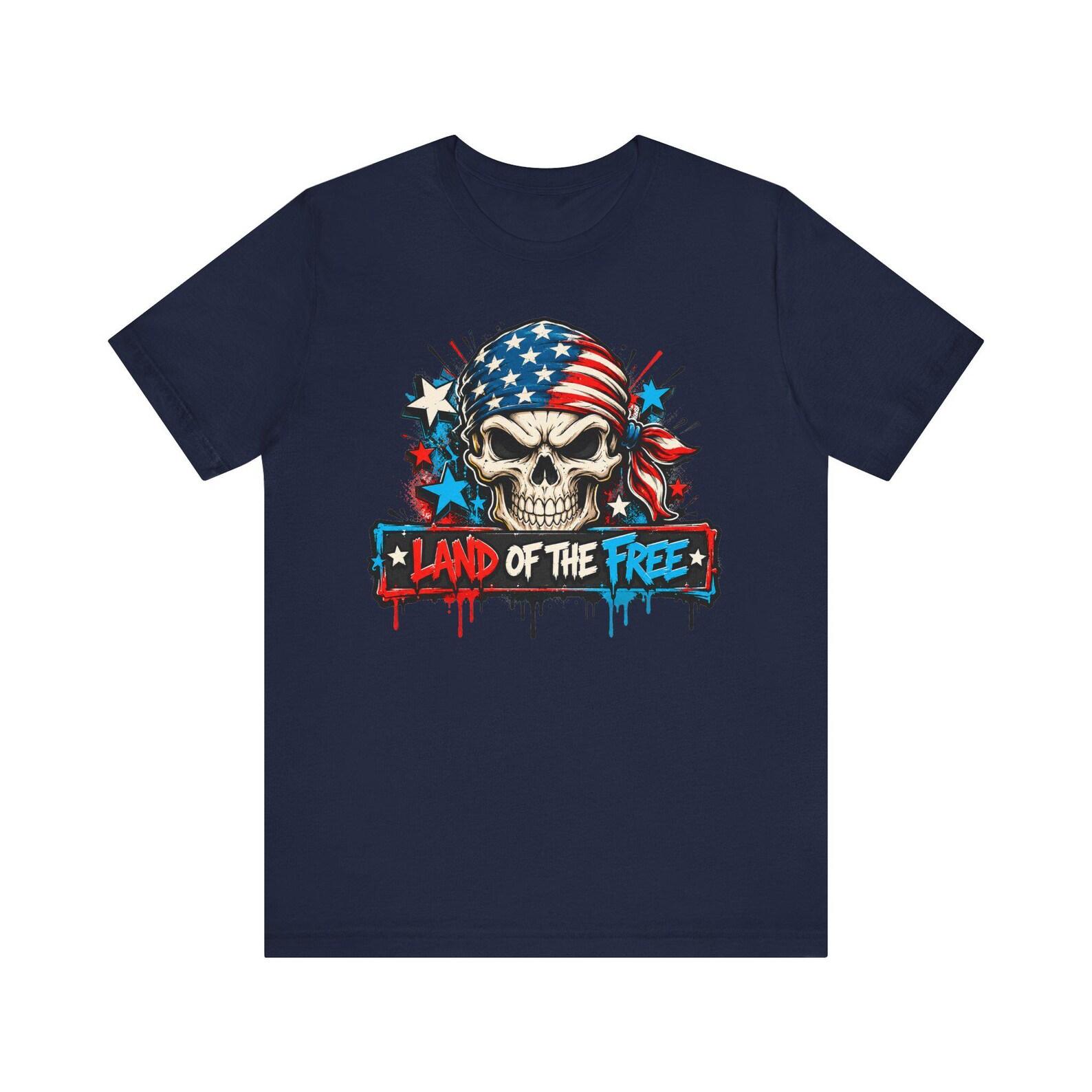 Land of the Free Skull T-Shirt | 4th of July American Flag Patriotic Graphic Tee M