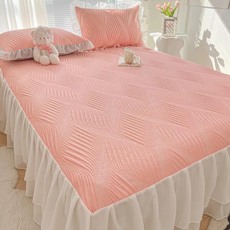 Summer Ice Silk Bed Skirt Cooling Mat Foldable Machine Washable Soft Latex Mattress Cover for Home Use