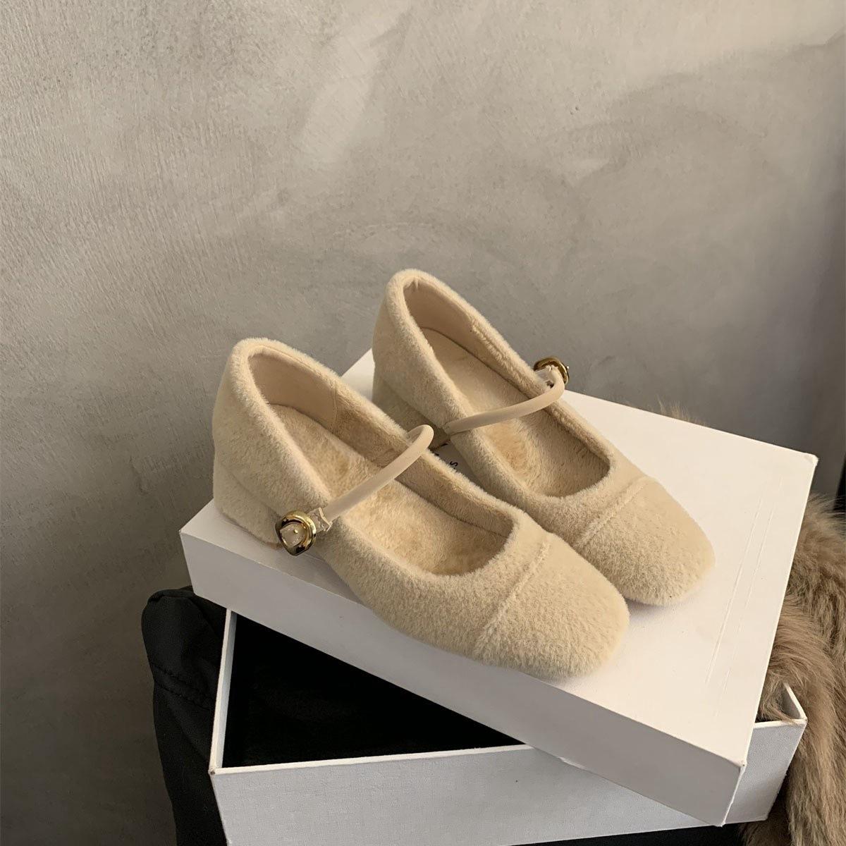 

Вечерний темперамент женские одинарные туфли женские новые зимние пушистые туфли женские туфли на толстом каблуке и из бархата хлопковые туфли Мэри Джейн 39