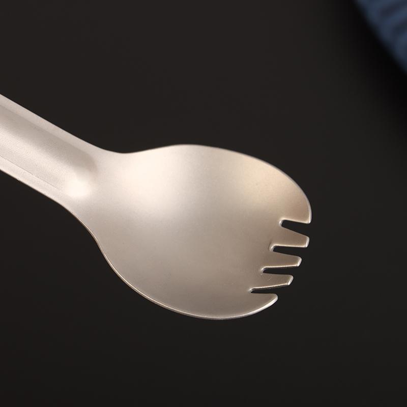 Cuillère à long manche pour le camping Acier inoxydable léger Résistance à la corrosion Spork/cuillère Portable Pique-nique Camping Vaisselle pour le dîner