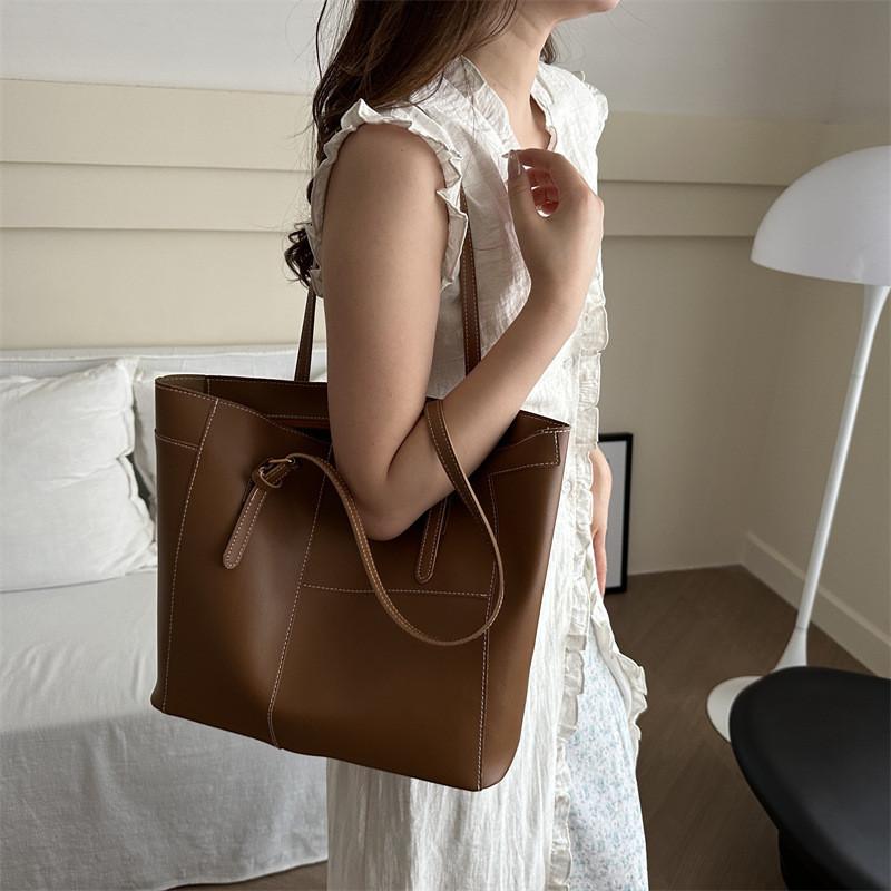 Chic Pu Leather Tote Bag Fashionable Casual Shoulder Handbag For Daily Use