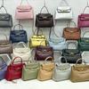 2025 High-End Europese & Amerikaanse Dames Tote en Crossbody Tas in Old Money Stijl