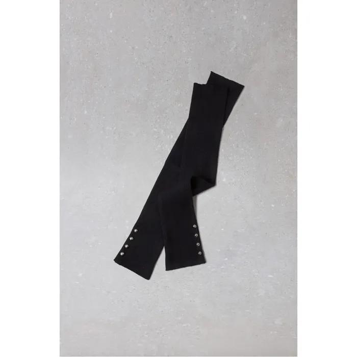 Fev_Button leg warmer(black)_DFLAA25509BLK