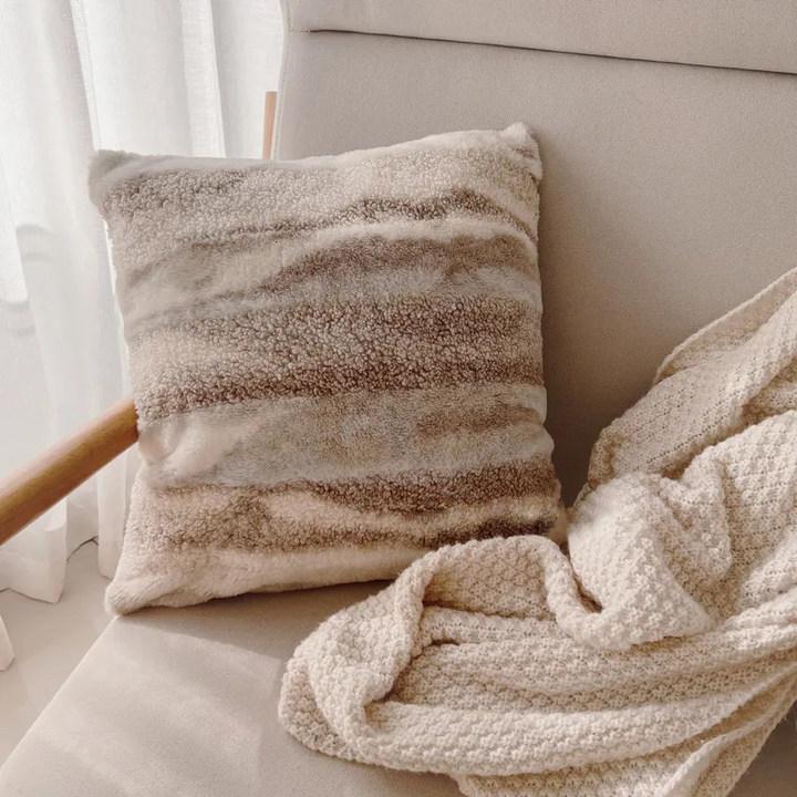 

Pillows, Sofa Pillowcases, Bedroom Cushions, Car Light Luxury Pillowcases, Home Cushions 45x45cm [pillowcase only]