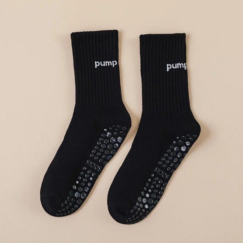 New Solid Color Letter Printed Cotton Mid-calf Non-slip Sports Socks Women Indoor Dance Gymnastic Fitness Yoga Pilates Socks