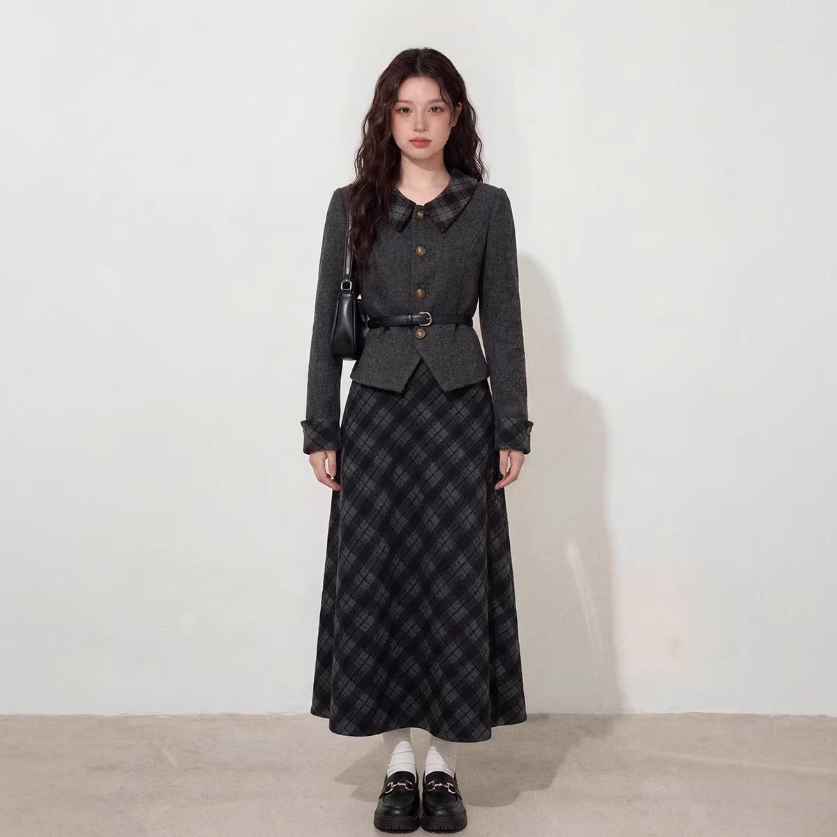 Plus Size Korean-Style Elegant Spring Suit Set: High-End Jacket & Plaid Skirt 3XL