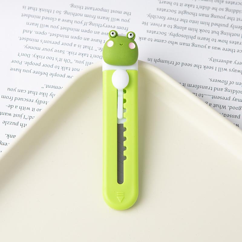 Mini cuchillo utilitario de dibujos animados para estudiantes, abridor de letras Kawaii pequeño, Clip de papel para oficina, suministros para estudiantes, accesorios de oficina