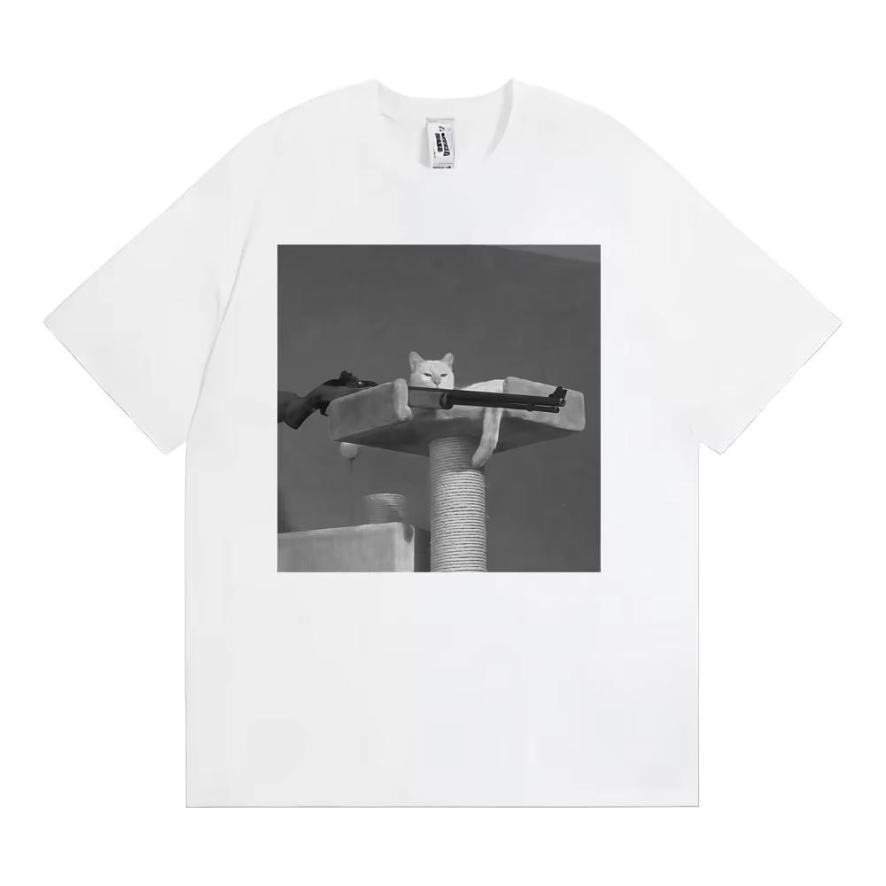 Funny Outlaw Cat with Gun Meme Vintage Graphic T Shirt Men's Women Fashion Casual O-Neck T-shirt High Quality T-shirt Streetwear