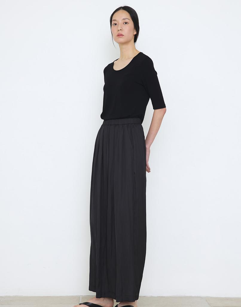 MANUELLE ET GUILLAUME Light Summer Crinkle Pants