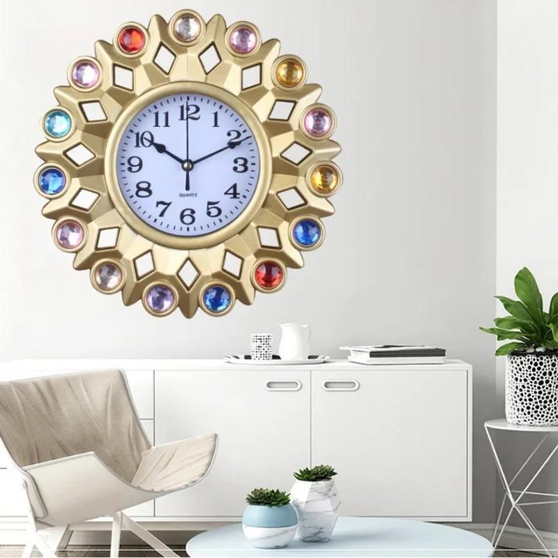 Living Room Clock Creative European Wall Clock Retro Art Wall Watch Decorative Wall Clock Home Silent Fashion Clock for Study
