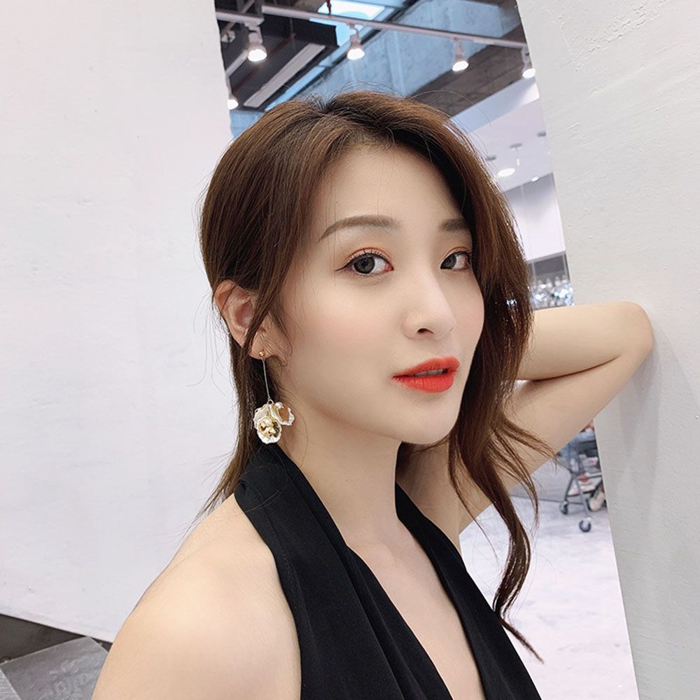 Elegant Trendy Korean Hanging Petals Flower Stud Earrings Dangle Earrings Drop Earrings Jewelry