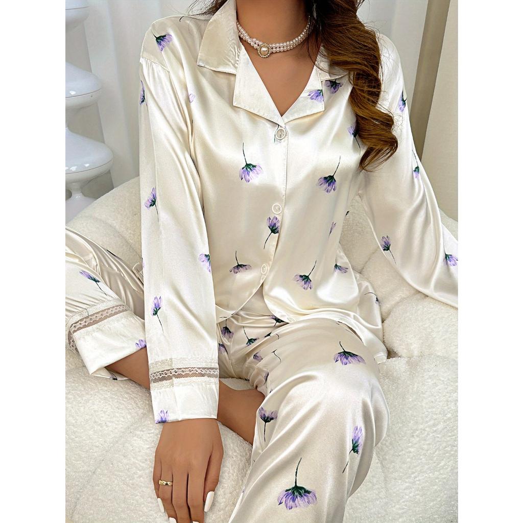 Ladies' Elegant Pajama Set, Featuring A Collared Long Sleeved Top and Pants, Floral Pattern, Button Details, Casual Style, Suitable for All Seasons