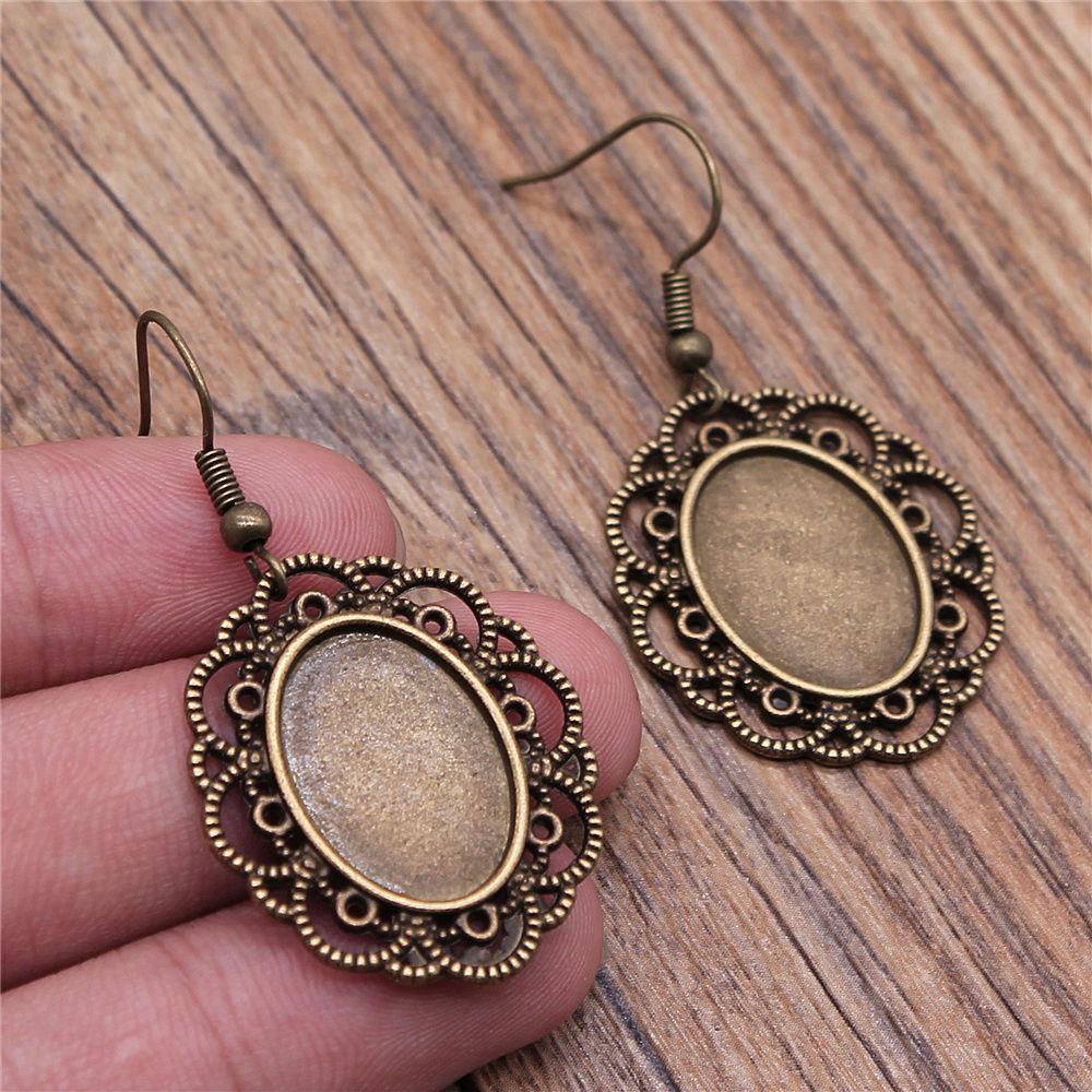 Drop & Dangle Earring Oval Ear Hook Glass Cabochon Base Setting Tray Vintage Jewelry SuppliesEarring Size 18x19mm QE017