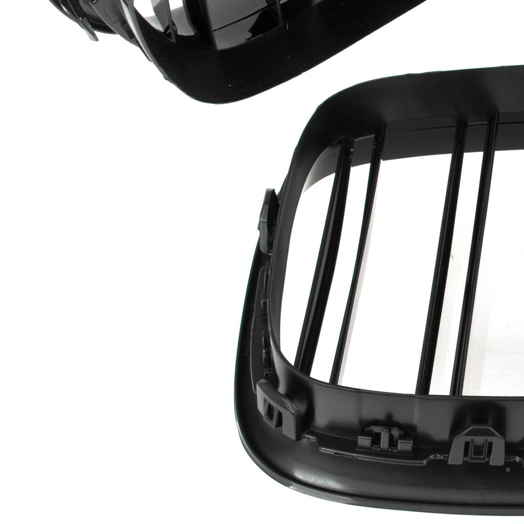 BMW 5 F07 GT 09-17 Grille Between Headlights (Kidneys) Left + Right Set, Black Glossy Double Bar