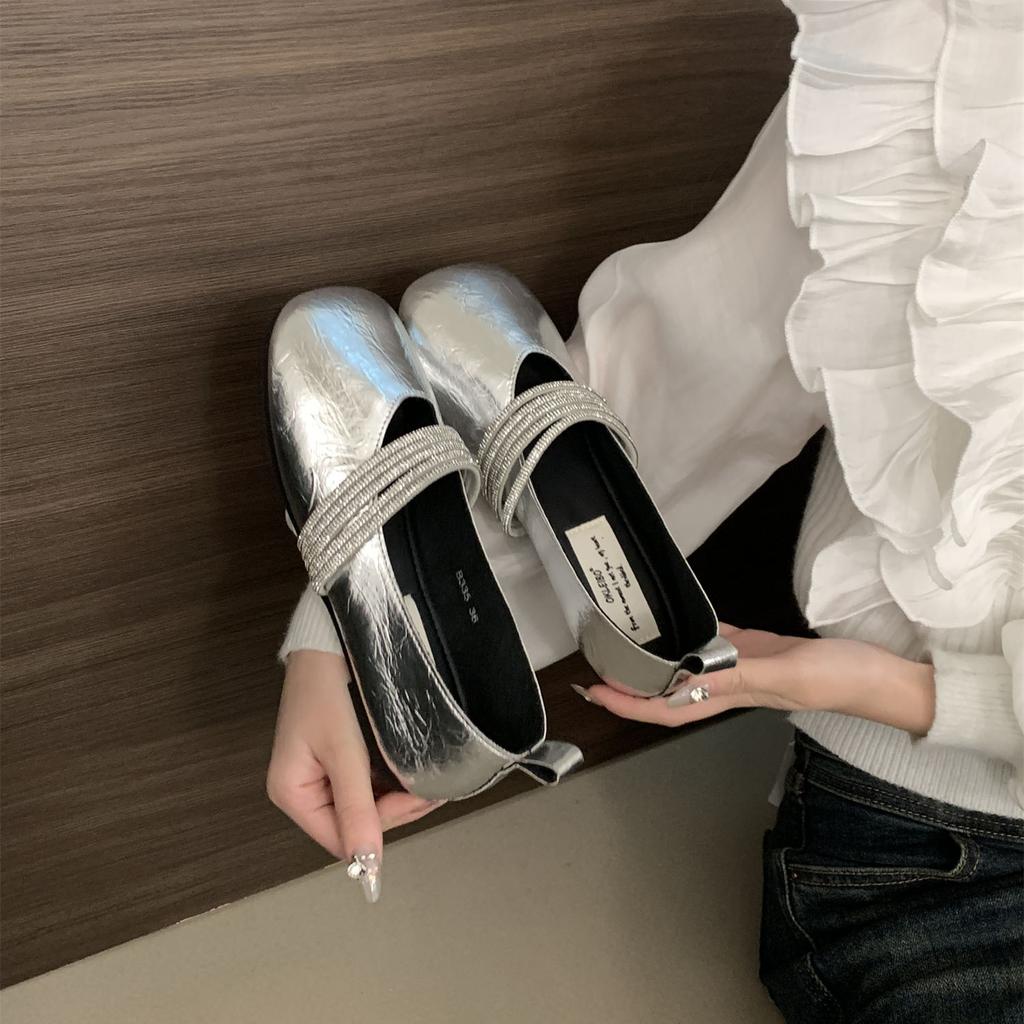 Mary Jane Women's Shoes 2025 New Small Leather Shoes Women's One-pedal Skirt Temperament Flat-soled Silver French Single Shoes