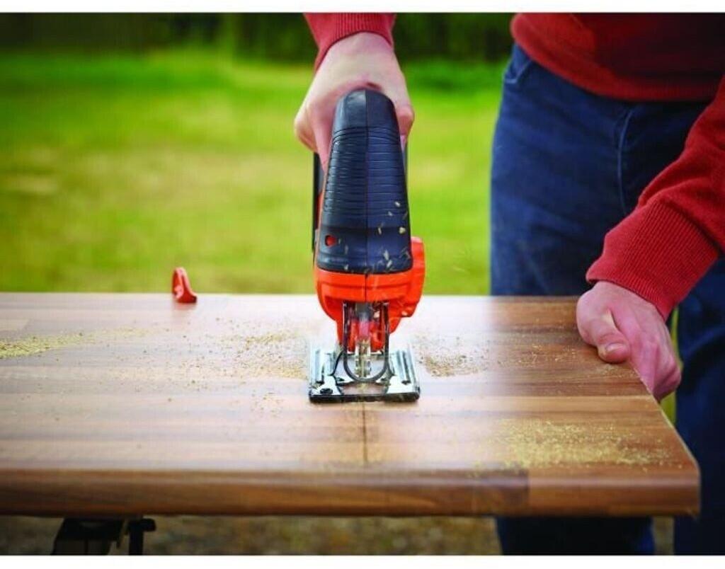 Black & Decker BDCJS18 Pendulum Jigsaw