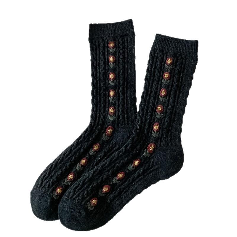 Korean Sweet Floral Wool Mid-Calf Socks Cable Knit Slouchy Socks Thermal Winter Warm Crew Socks Vintage Patterned Boot