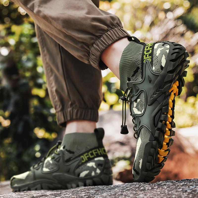 Hot Selling! 2025 Outdoor Climbing and River Tracing Shoes Swimming Shoes Style Camouflage Hiking Shoe Men's Anti Slip Shoes